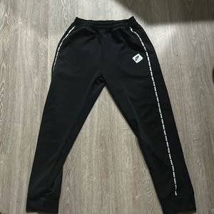 Jordan sweatpants kids xl